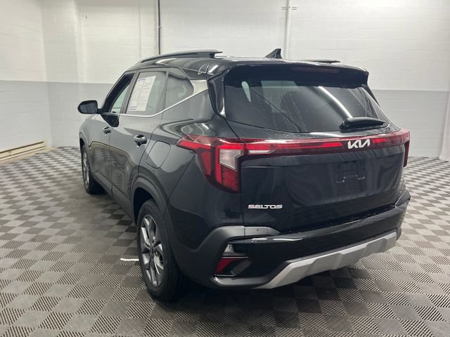 Certified 2024 Kia Seltos S image 7