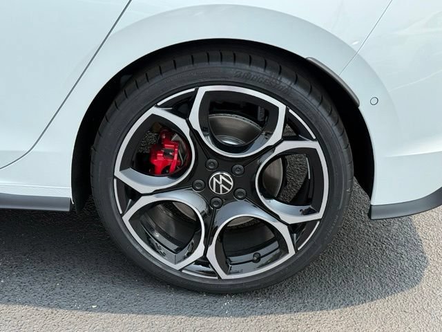 New 2026 Volkswagen GTI Autobahn FWD image 6
