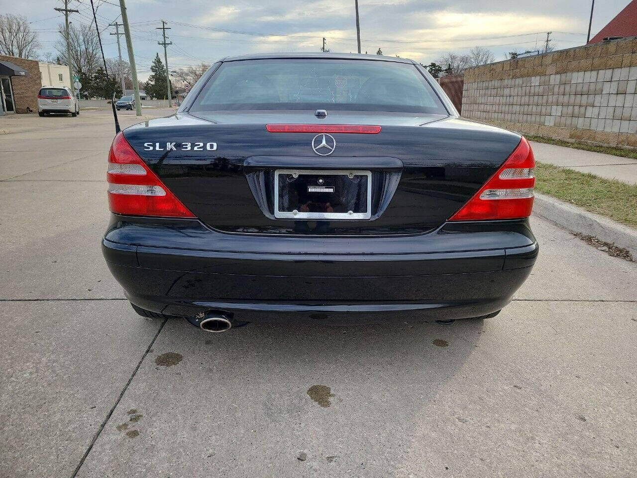 Used 2002 Mercedes-Benz SLK 320 image 8