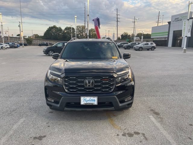 Used 2023 Honda Passport TrailSport image 9