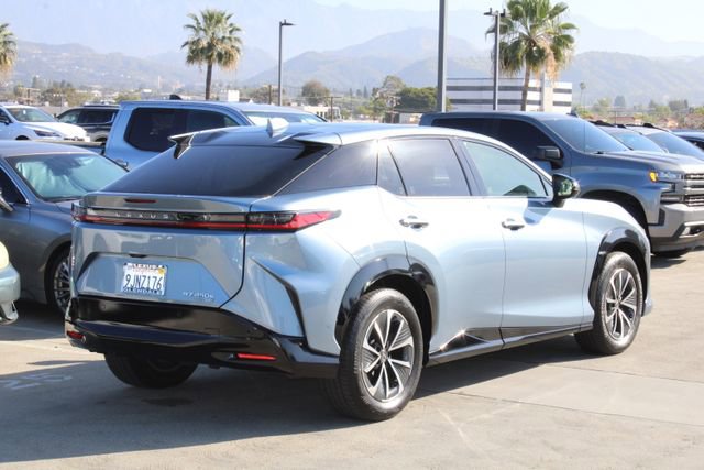 Certified 2023 Lexus RZ 450e Premium w/ Technology Package image 21