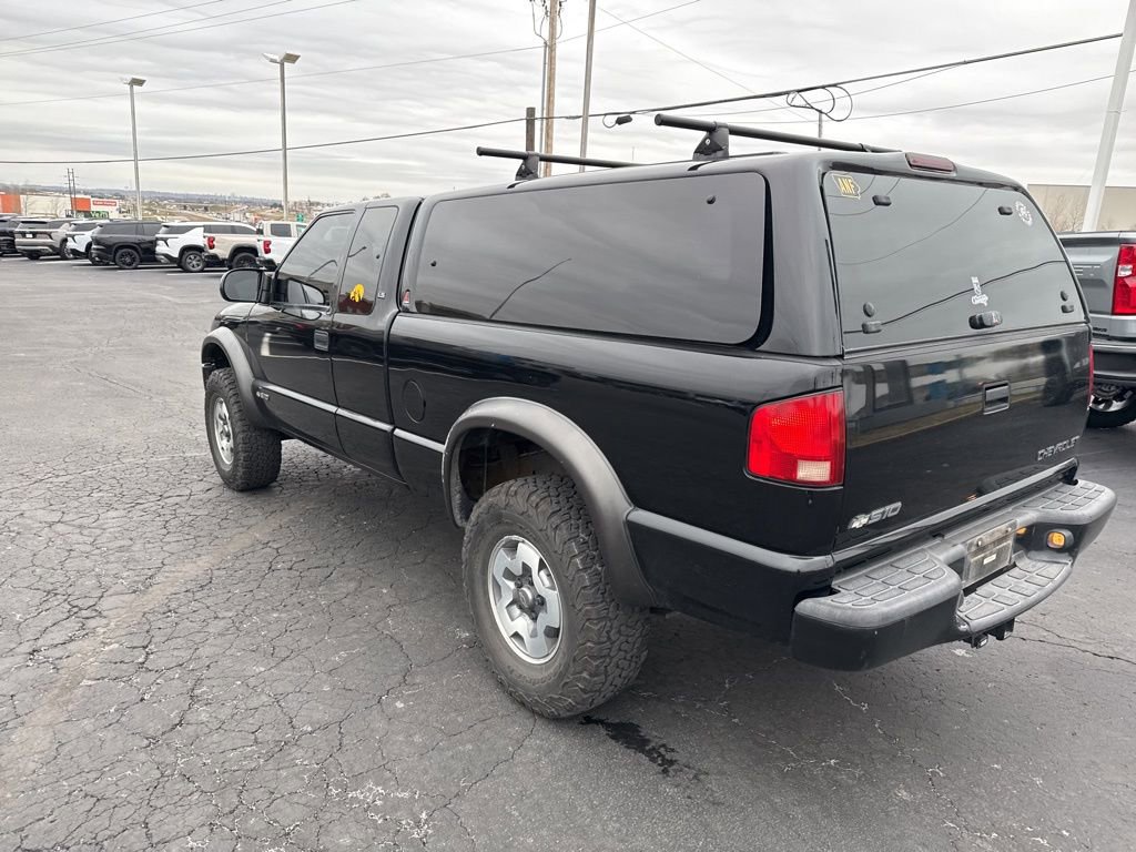 Used 2000 Chevrolet S10 Pickup LS w/ Preferred Equipment Group image 21