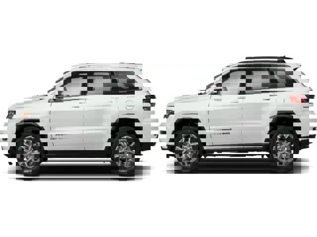 Used 2018 Jeep Grand Cherokee Laredo image 2