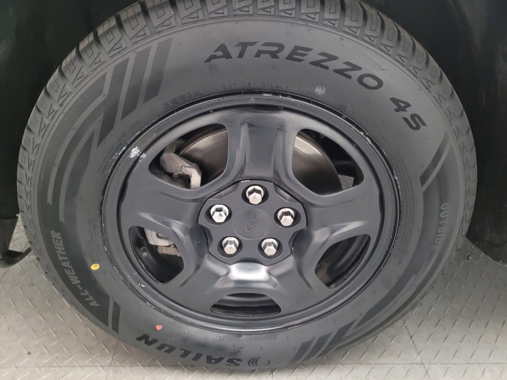 Used 2020 Jeep Compass Sport image 31