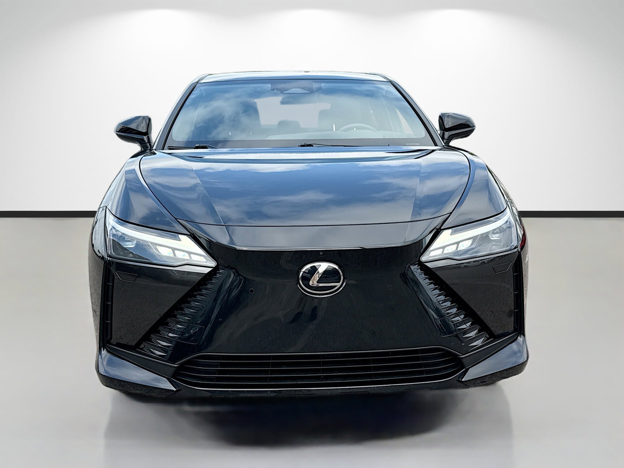 Used 2024 Lexus RZ 450e Premium image 8