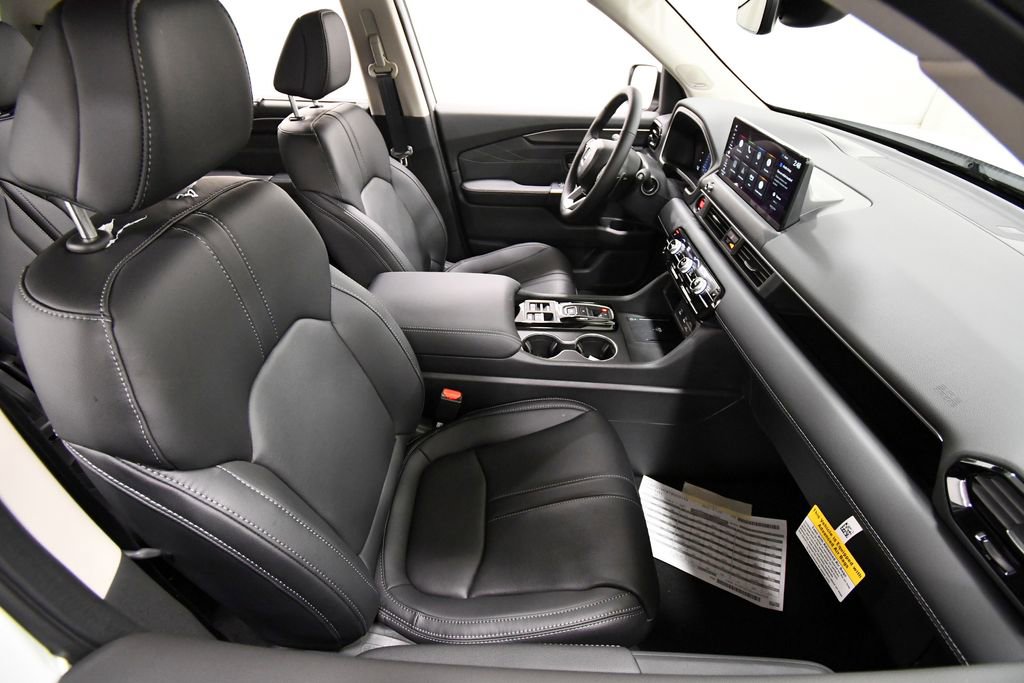 New 2026 Honda Pilot Touring image 12