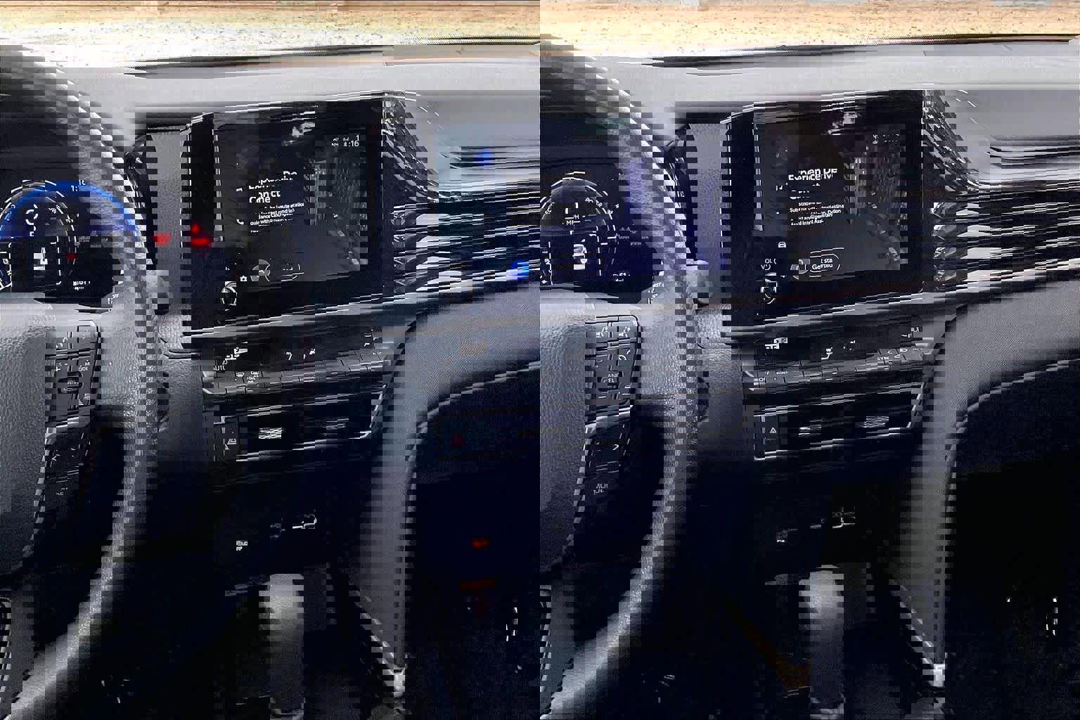 Used 2025 Toyota Camry LE image 6