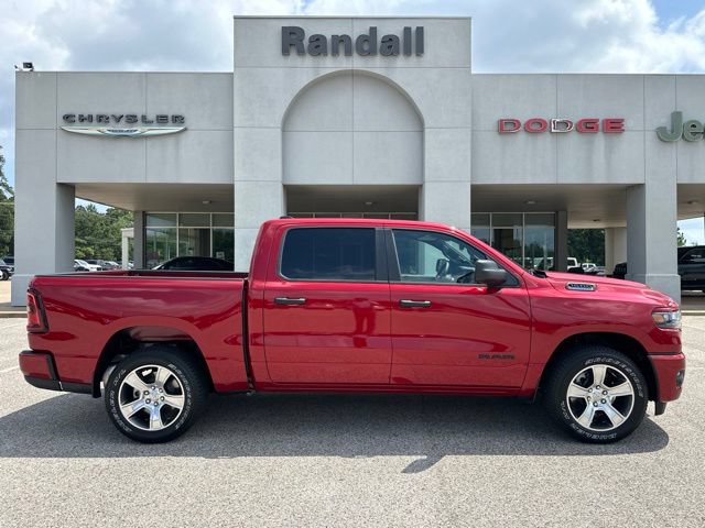 New 2026 RAM 1500 Express RWD image 8