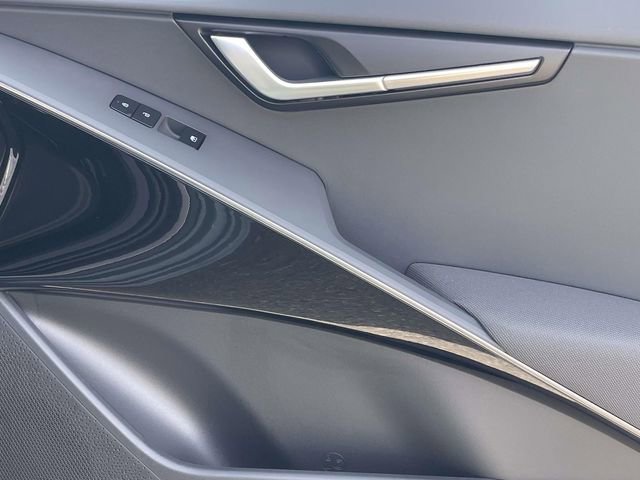 New 2026 Kia Niro SX Touring image 17