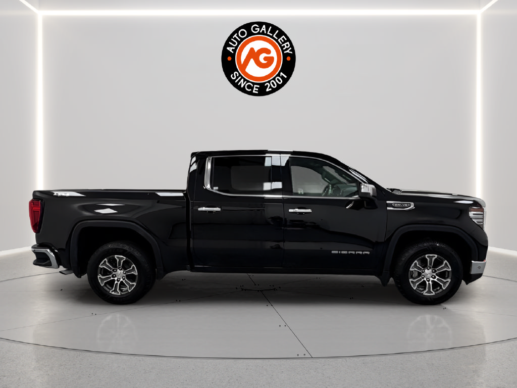 Used 2025 GMC Sierra 1500 SLT AWD/4WD image 8