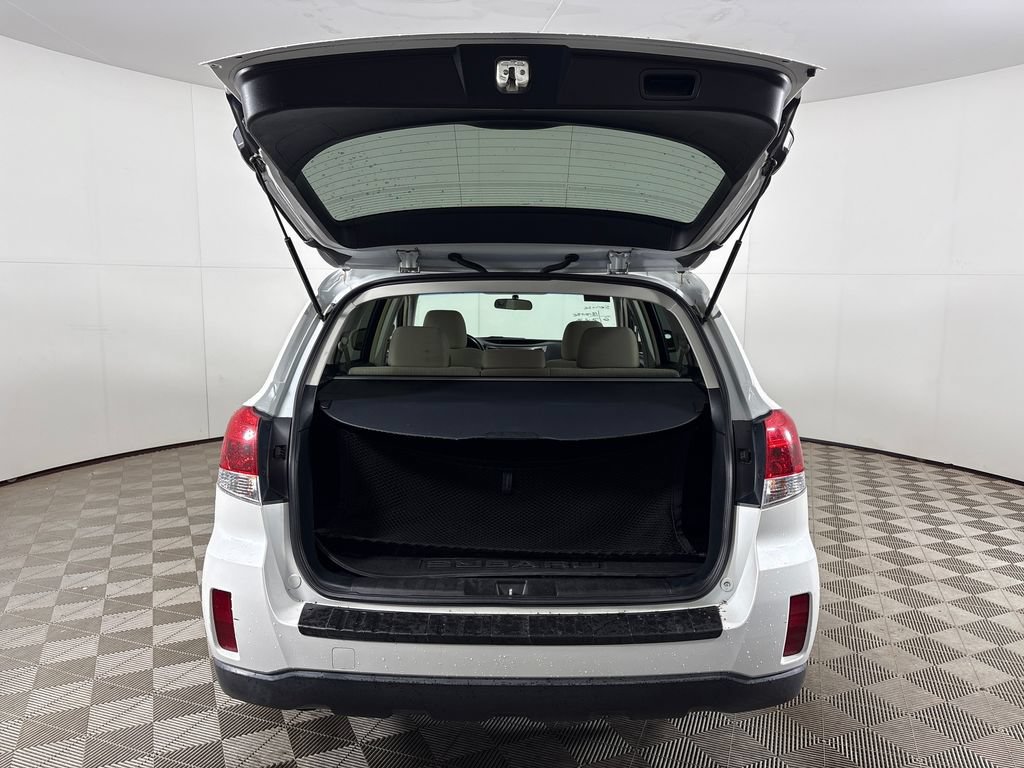 Used 2014 Subaru Outback 2.5i Premium AWD/4WD image 29