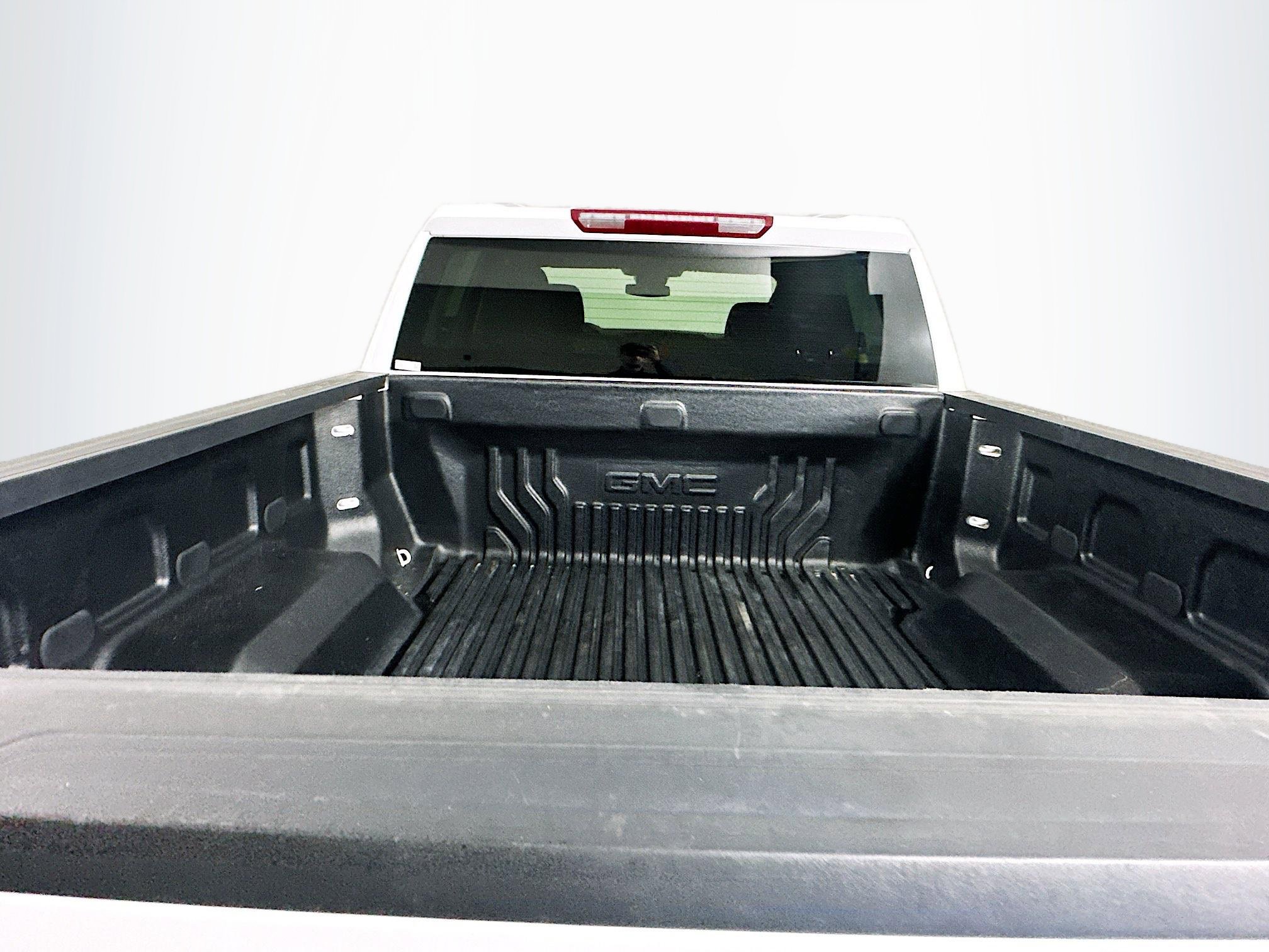 Used 2024 GMC Sierra 1500 Elevation image 28