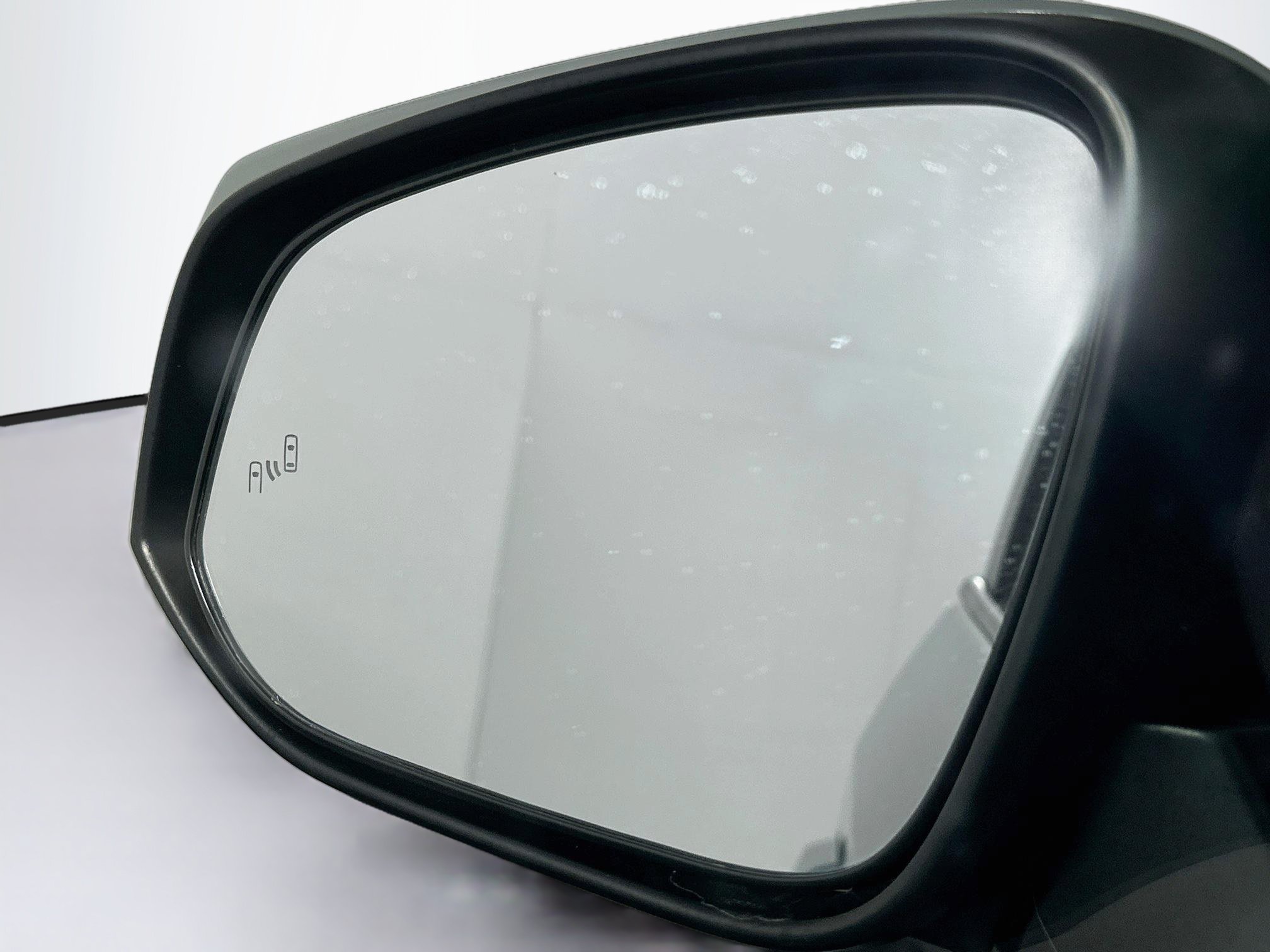 Used 2021 Toyota RAV4 XLE Premium AWD/4WD image 16