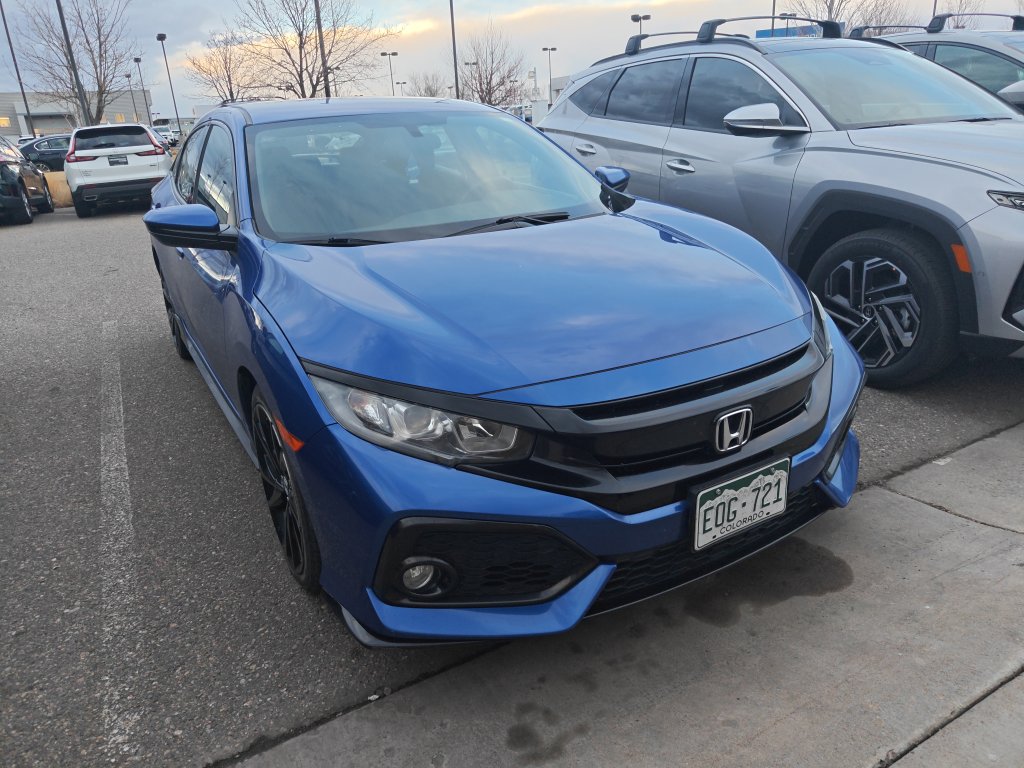 Used 2017 Honda Civic Sport image 2