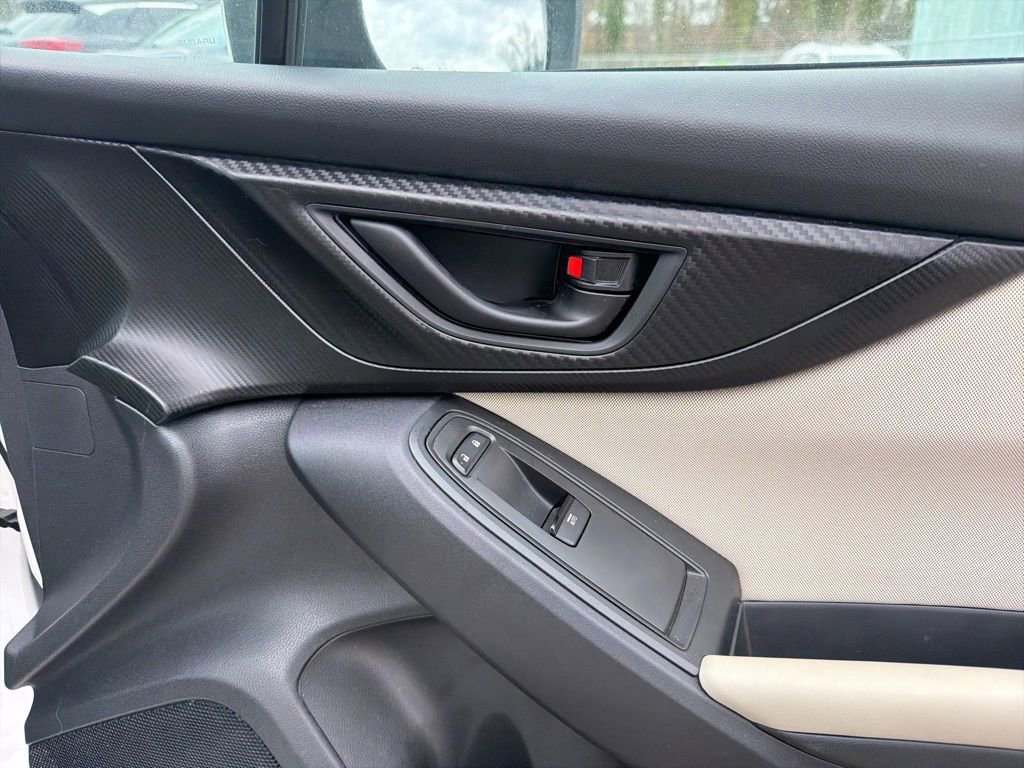 Used 2017 Subaru Impreza 2.0i Premium image 29