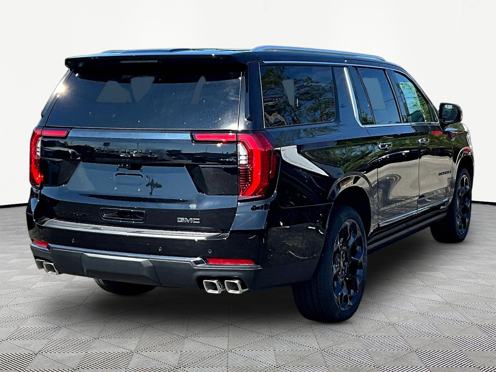 New 2026 GMC Yukon XL Denali Ultimate AWD/4WD image 7