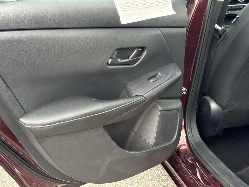 Certified 2024 Nissan Sentra SV FWD image 12