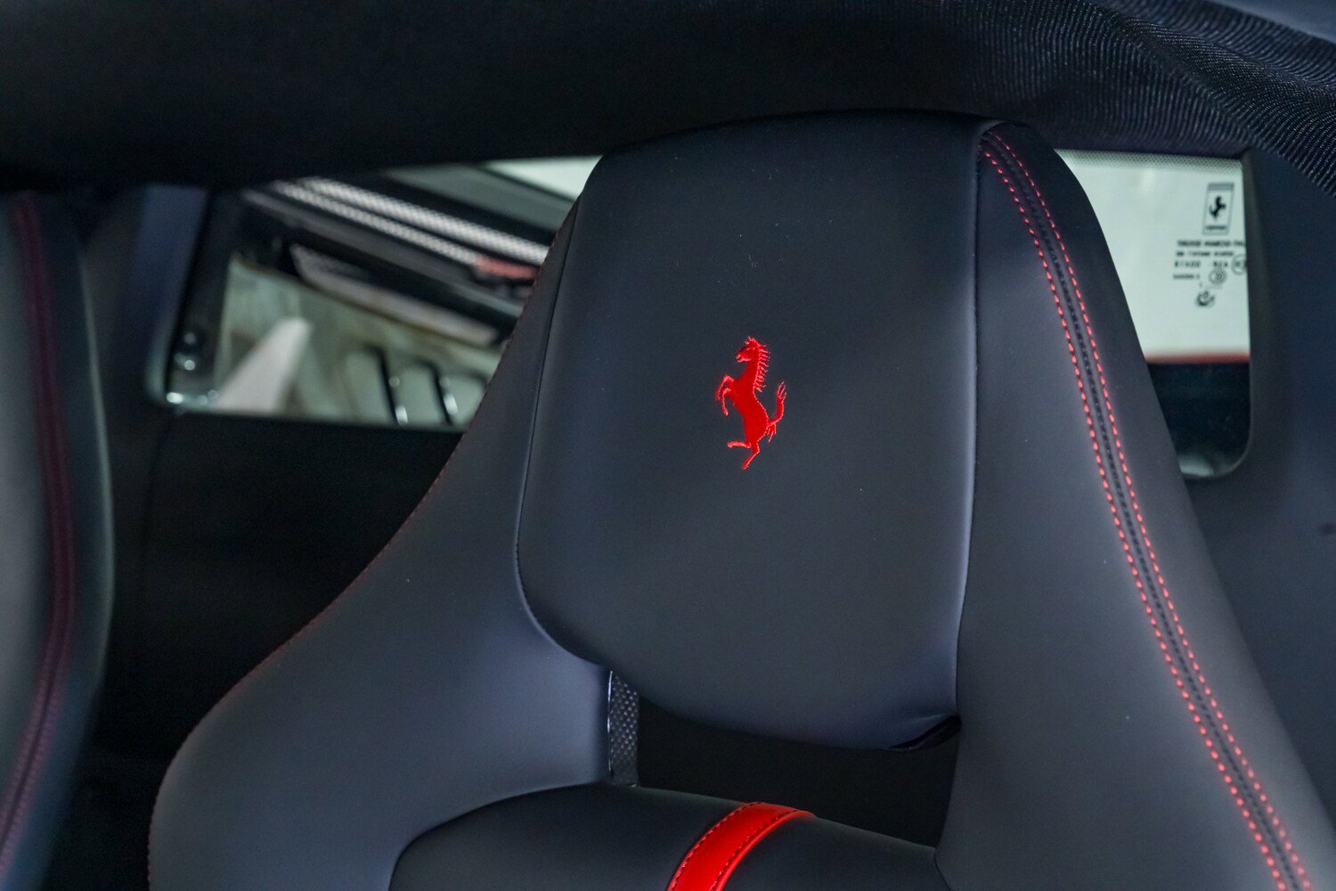 Used 2018 Ferrari 488 GTB RWD image 24