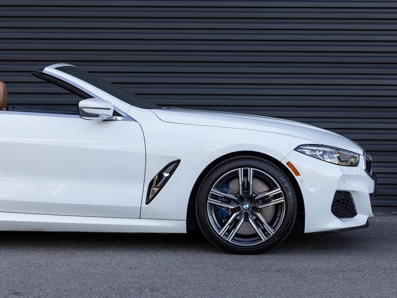 Used 2019 BMW M850i xDrive Convertible image 8