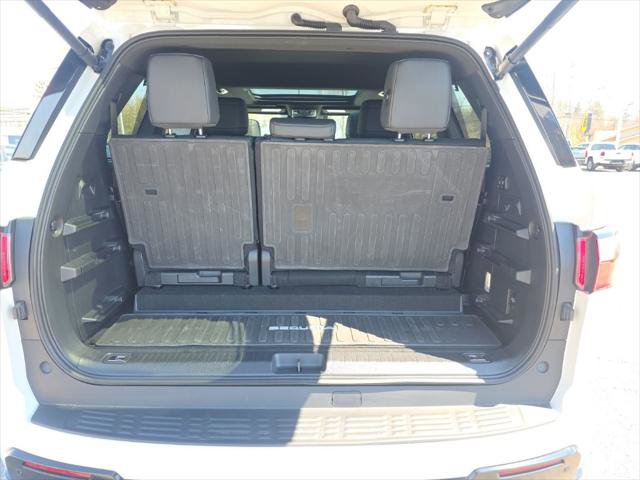 Certified 2025 Toyota Sequoia Platinum AWD/4WD image 6