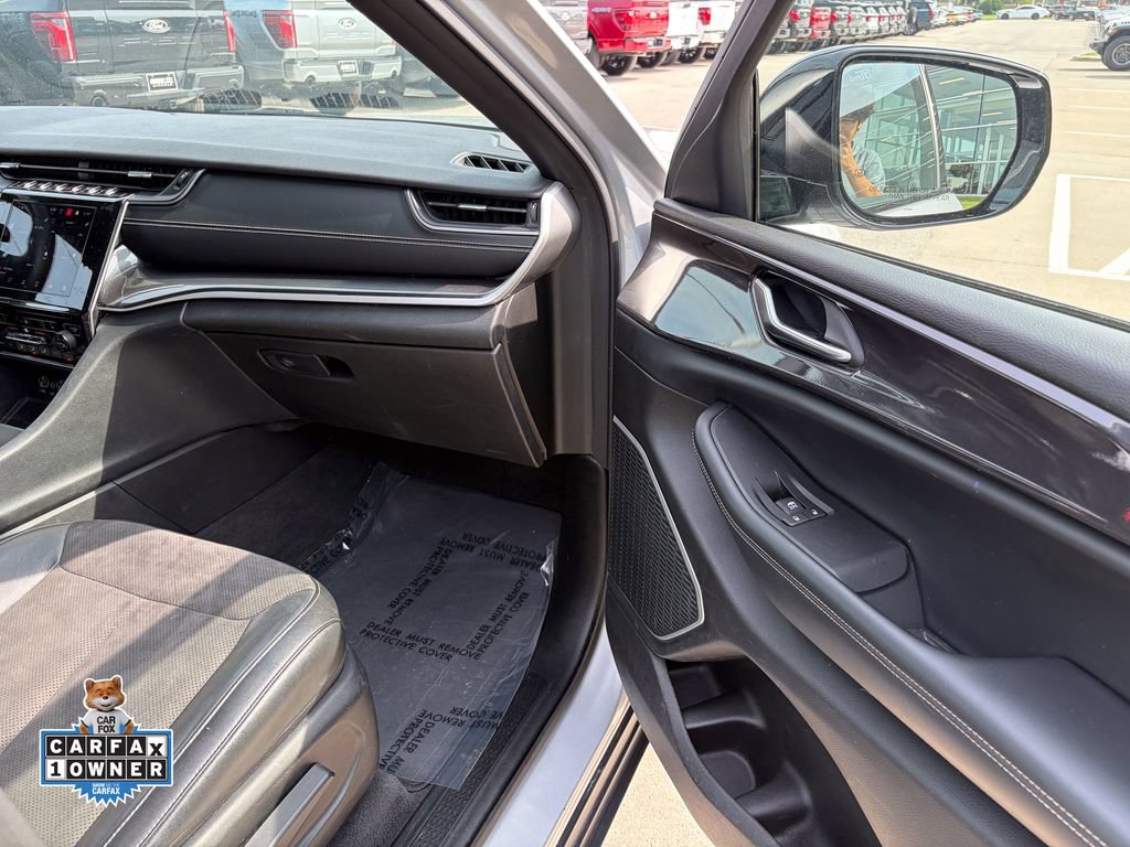 Used 2021 Jeep Grand Cherokee L Laredo AWD/4WD image 18