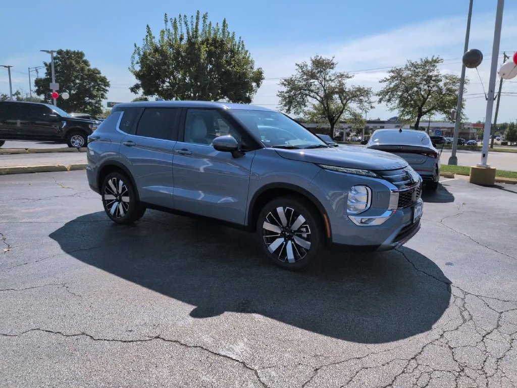 New 2026 Mitsubishi Outlander SE AWD/4WD image 4