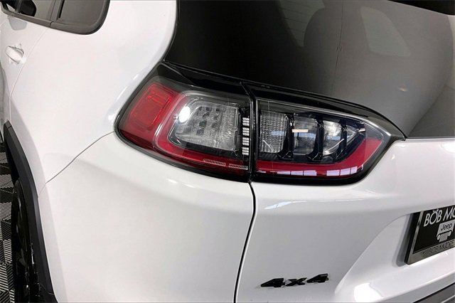 Used 2019 Jeep Cherokee Latitude Plus image 23