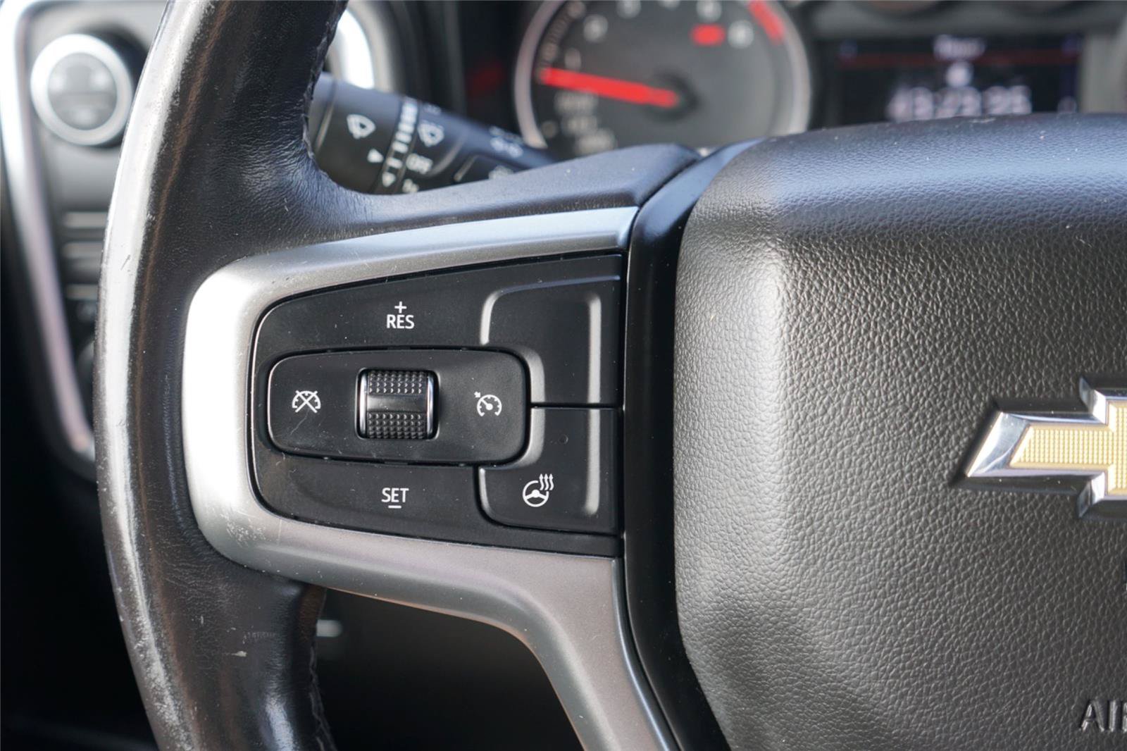 Used 2019 Chevrolet Silverado 1500 LT w/ All-Star Edition RWD image 16