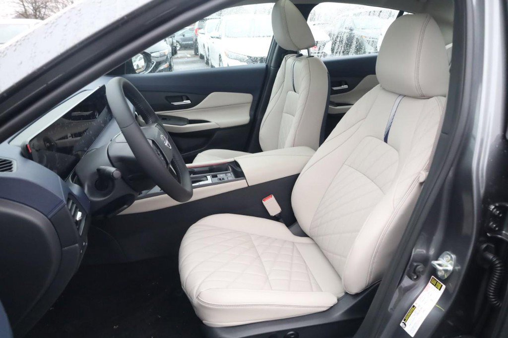 New 2026 Nissan Sentra SL w/ Floor Mat Package image 18