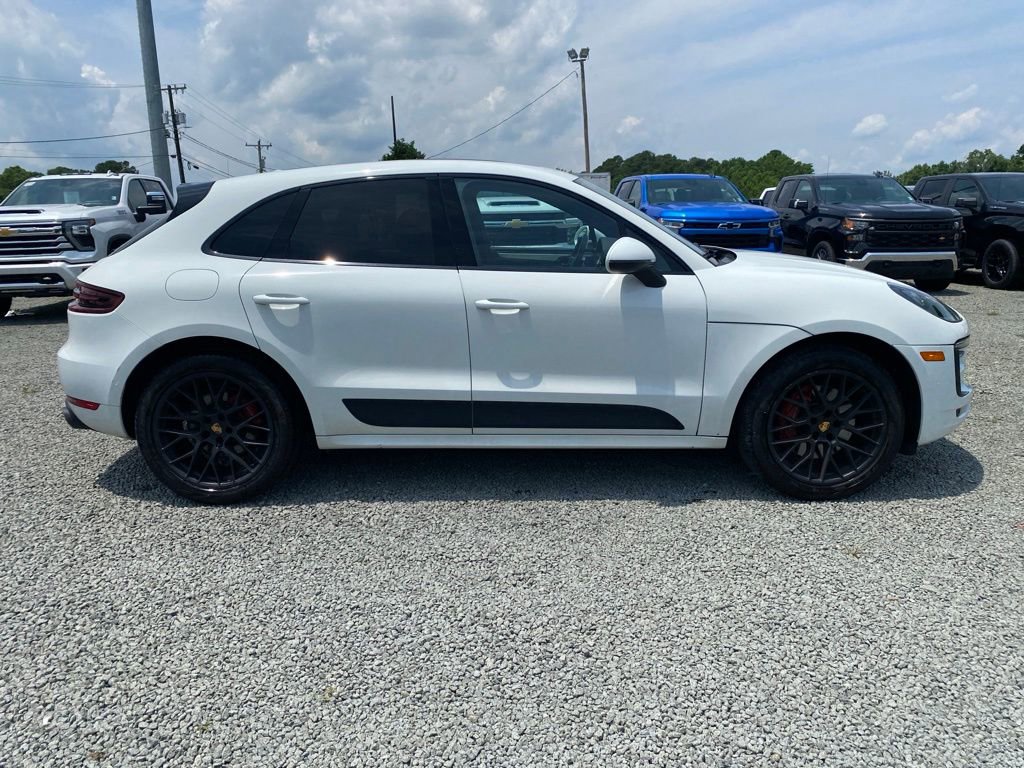 Used 2017 Porsche Macan GTS image 2