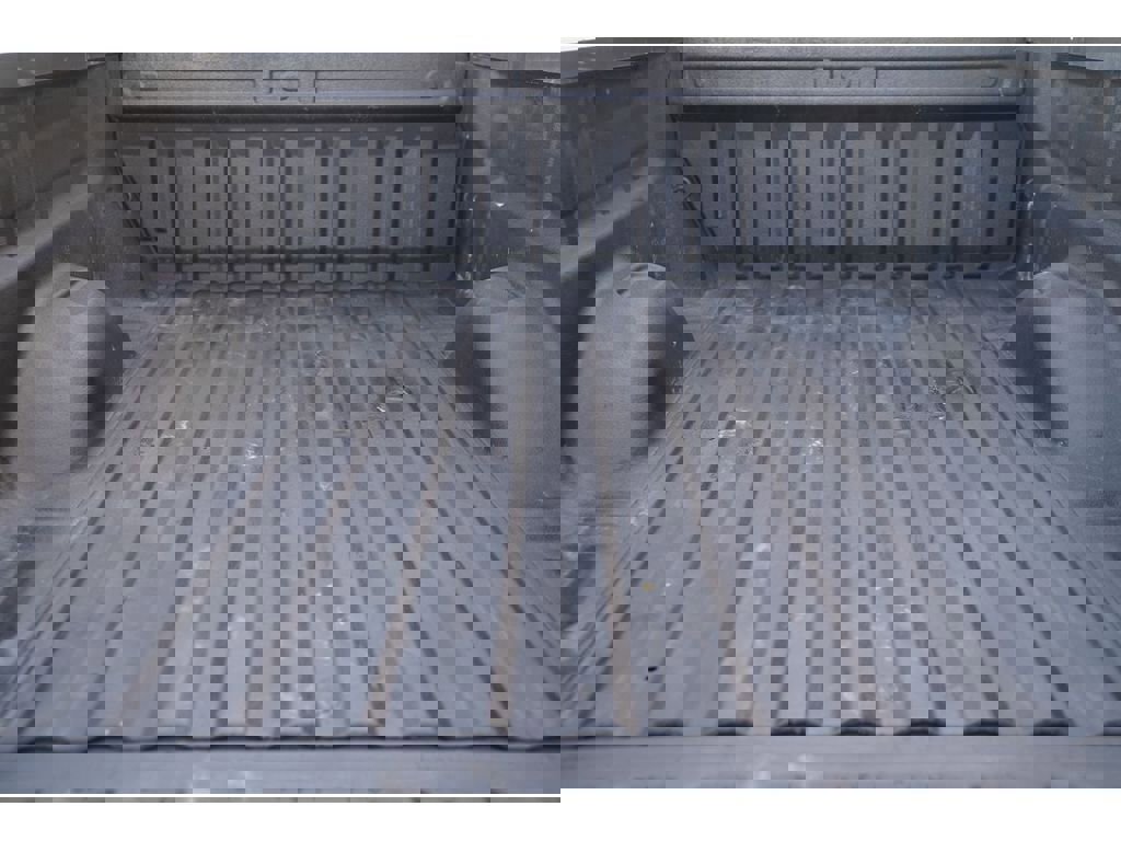 Used 2022 GMC Canyon Elevation image 12