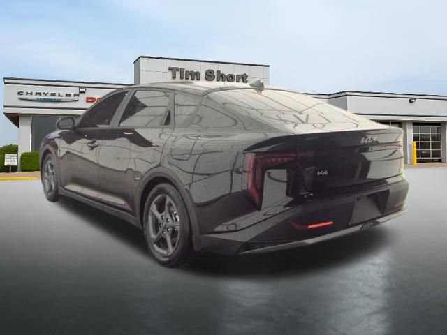Used 2025 Kia K4 FWD image 8