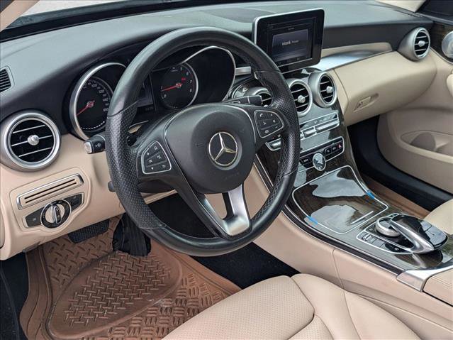 Used 2015 Mercedes-Benz C 300 4MATIC Sedan image 9