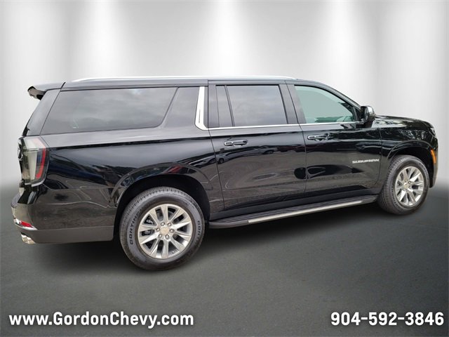New 2025 Chevrolet Suburban Premier image 7