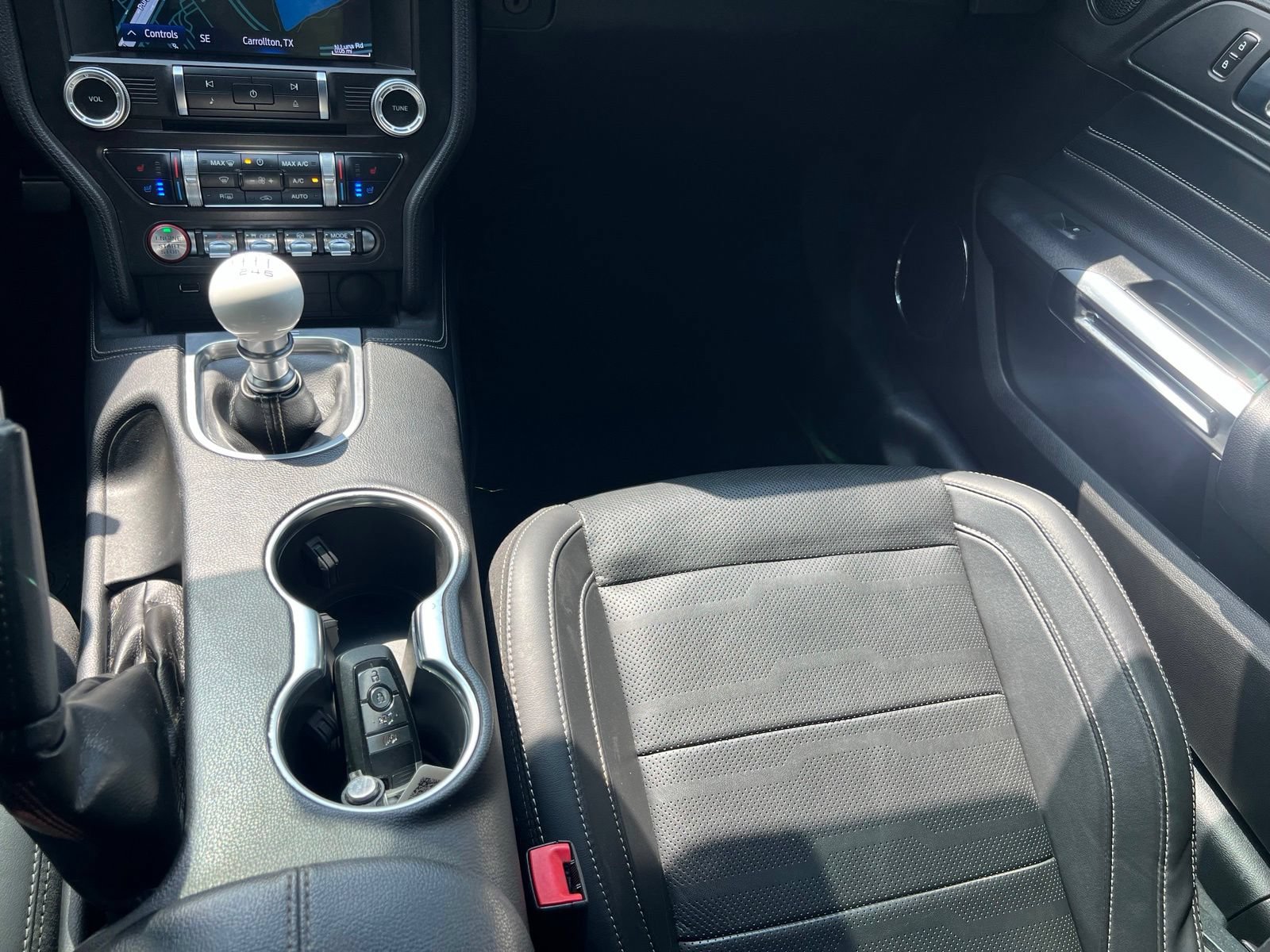 Used 2022 Ford Mustang GT Premium w/ Equipment Group 401A RWD image 31