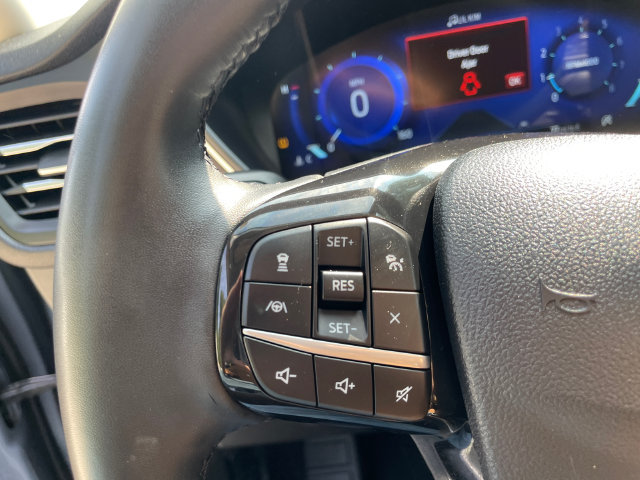 Used 2022 Ford Escape Titanium w/ Class II Trailer Tow Package AWD/4WD image 31