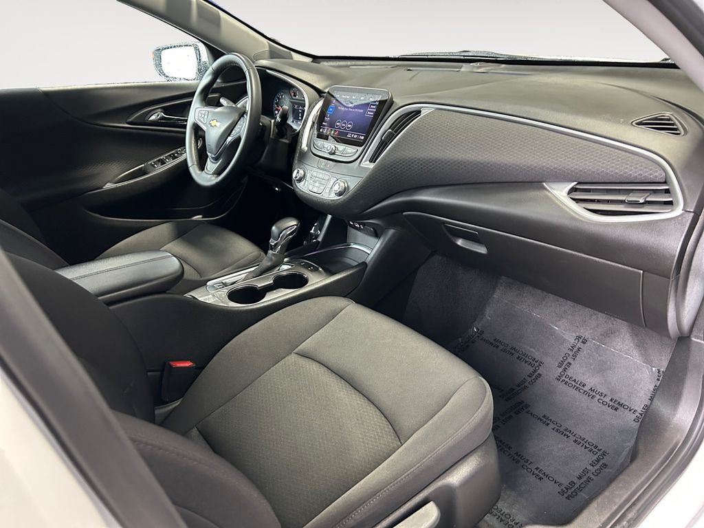 Used 2024 Chevrolet Malibu LT w/ Sport Edition FWD image 26