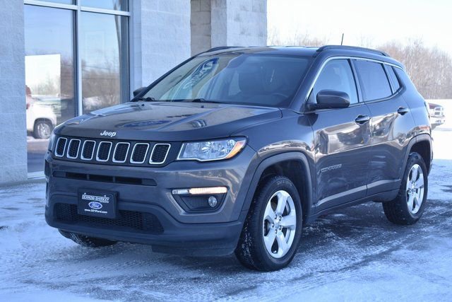 Used 2019 Jeep Compass Latitude w/ Popular Equipment Group image 9
