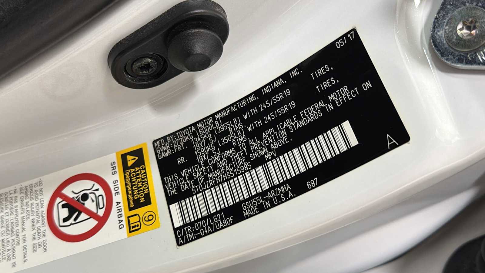 Certified 2017 Toyota Highlander SE AWD/4WD image 11