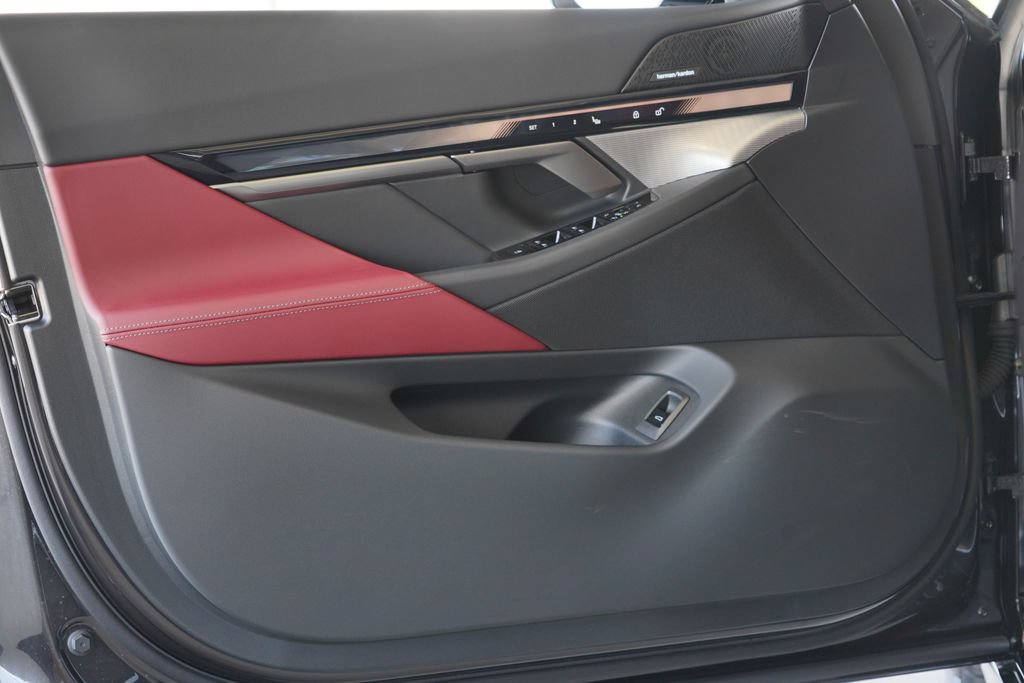 New 2027 BMW 530i w/ M Sport Package RWD image 9