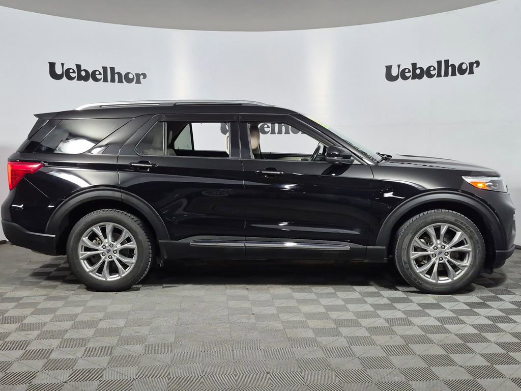 Used 2021 Ford Explorer Limited w/ Equipment Group 301A AWD/4WD image 8