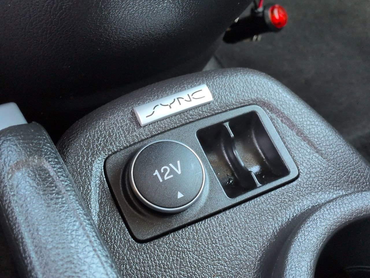 Used 2018 Ford Transit Connect XLT FWD image 21