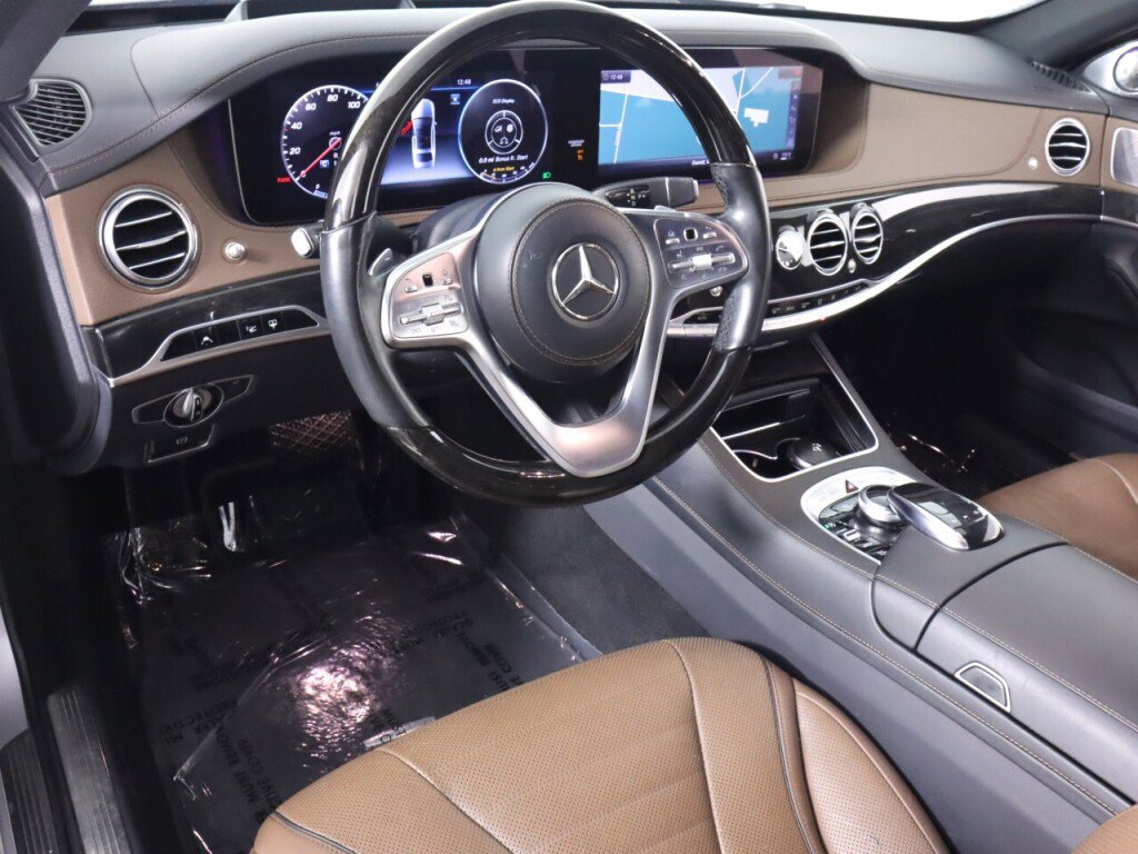 Used 2018 Mercedes-Benz S 560 4MATIC Sedan image 9
