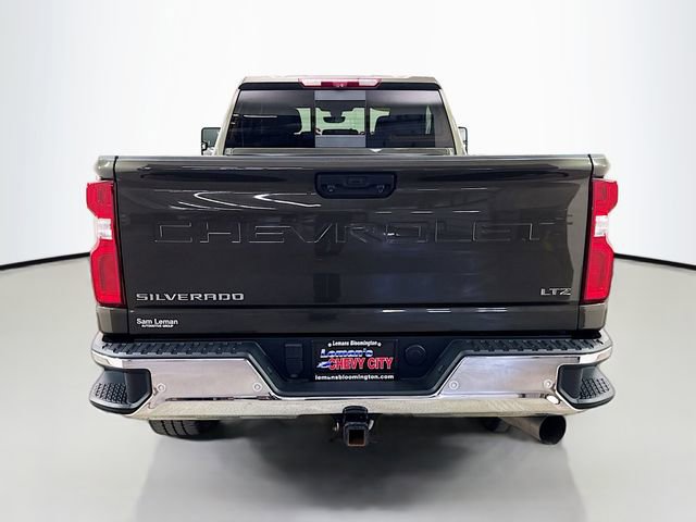 Used 2023 Chevrolet Silverado 3500 LTZ w/ LTZ Convenience Package image 7