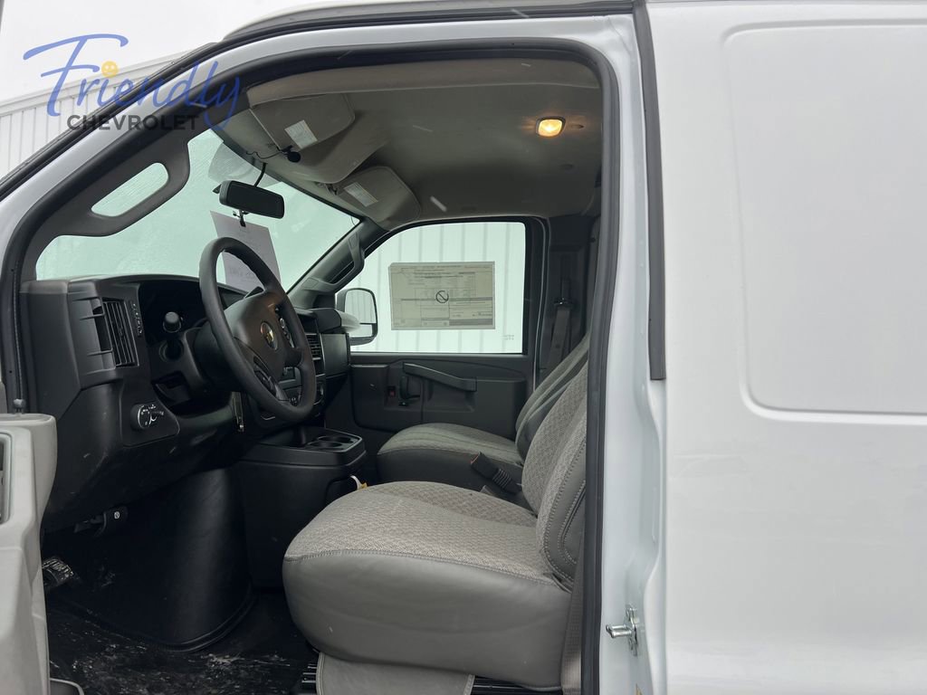 New 2025 Chevrolet Express 3500 w/ Driver Convenience Package RWD image 7