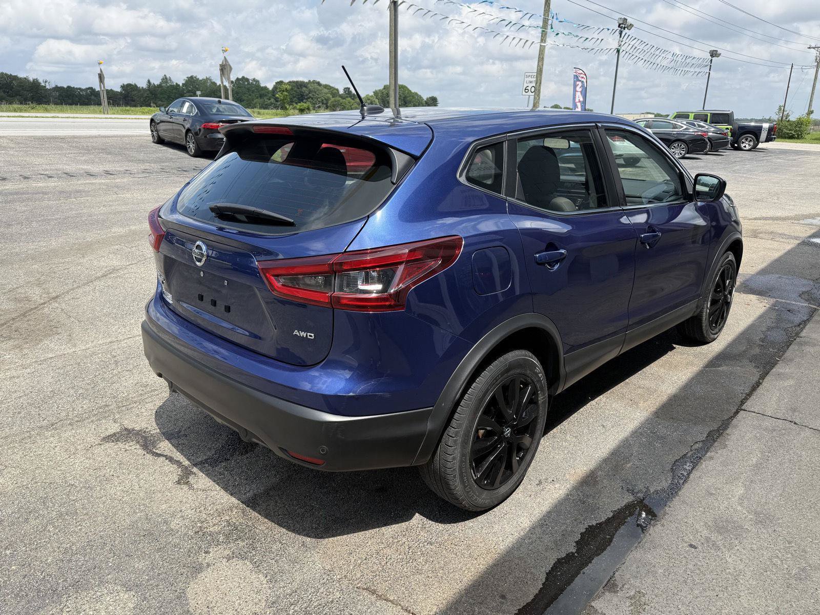 Used 2021 Nissan Rogue Sport S AWD/4WD image 4