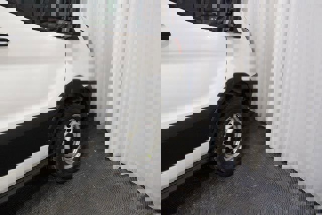 New 2026 Ford Transit 250 148 Medium Roof w/ Load Area Protection Package image 24
