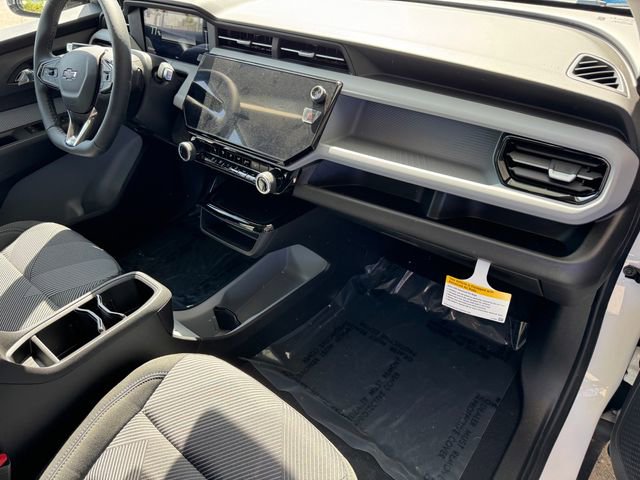 New 2027 Chevrolet Bolt LT w/ Comfort Package image 6