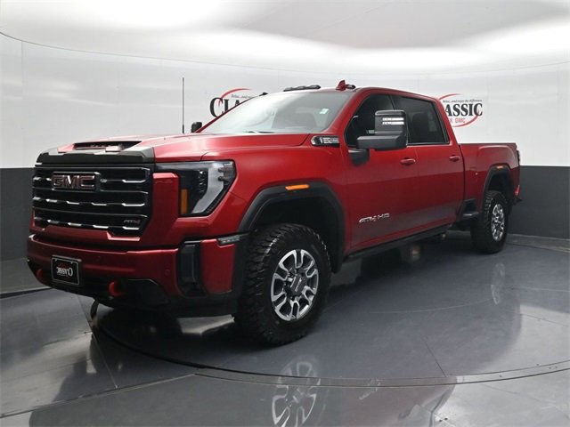 Used 2024 GMC Sierra 2500 AT4 w/ AT4 Premium Plus Package image 3