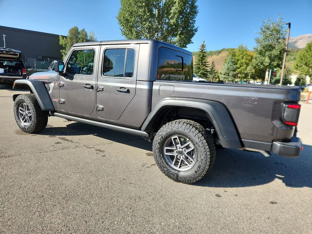 New 2025 Jeep Gladiator Mojave w/ Convenience Group image 3
